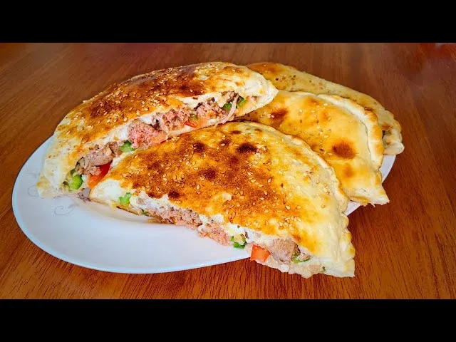 عرض 2 حواوشي جبنة